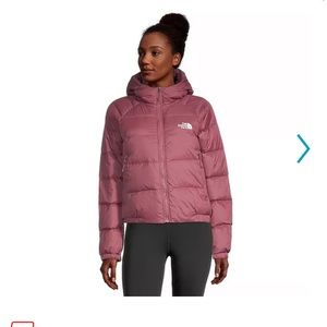 Brand new worn once North face women’s hydrenalite down hooded jacket.
